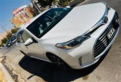 تويوتا أفالون